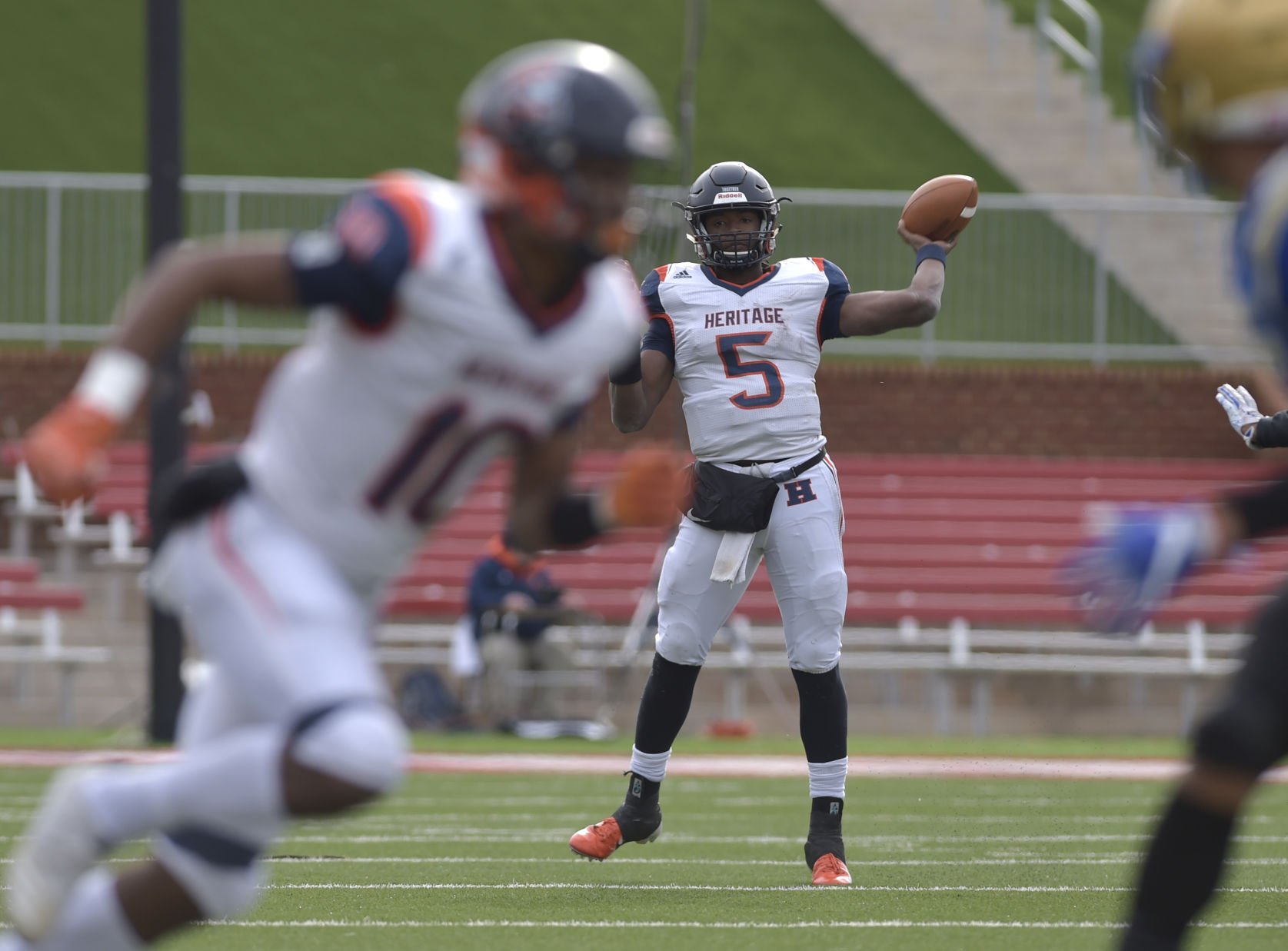 LNA 12092018 Heritge High Wins47.JPG